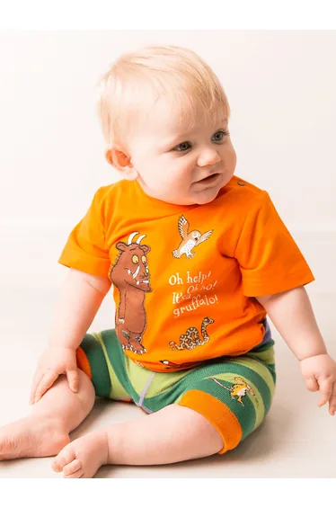 شورت بطبعة شعار