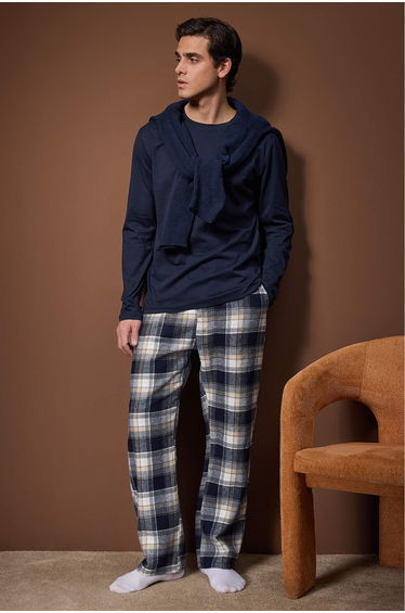 Navy blue regular plaid / checkered woven pajama set
