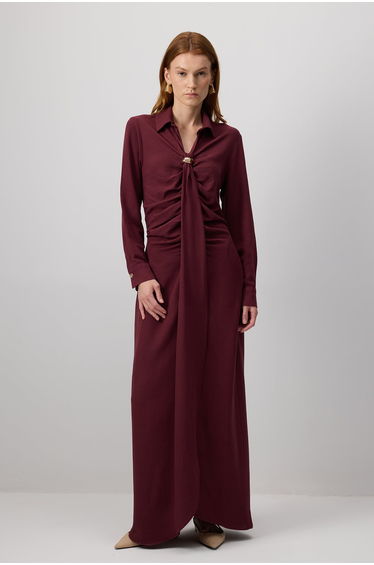 BROOCH DETAILED DRESS