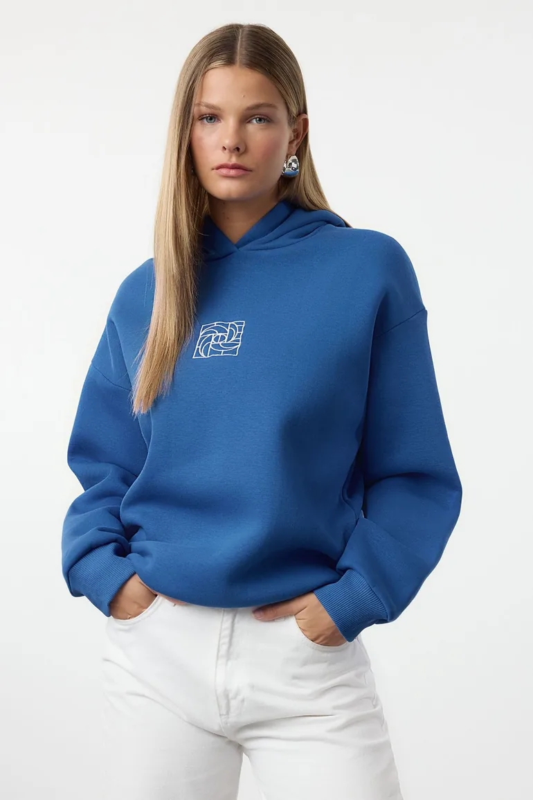 Saks Oversize/Wide Fit Embroidered Thick Fleece Inside Knitted
