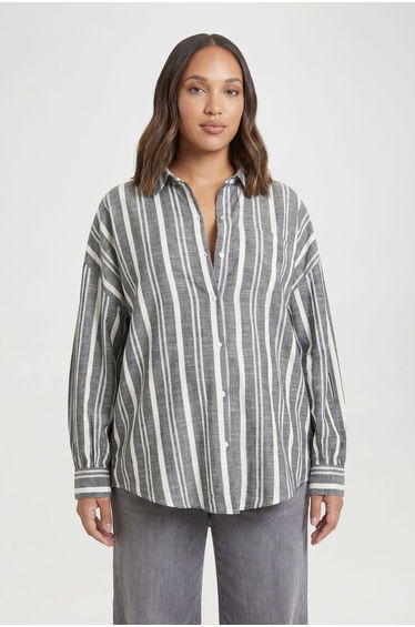 Maternity Woven Stripe Oversized Shirt - black