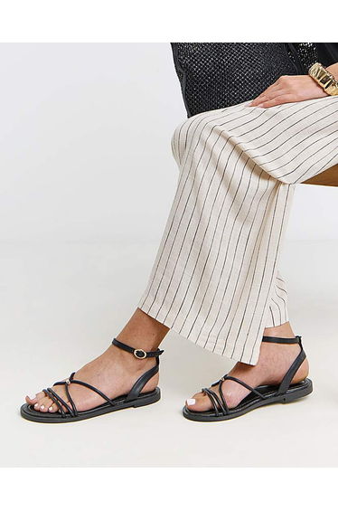 Hardware Detail Flat Sandals Wide