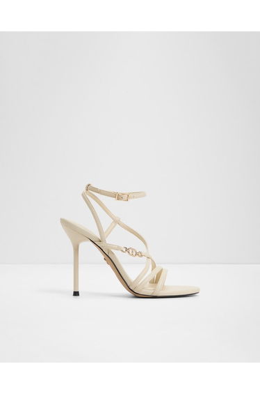 Moey / Heeled Sandals