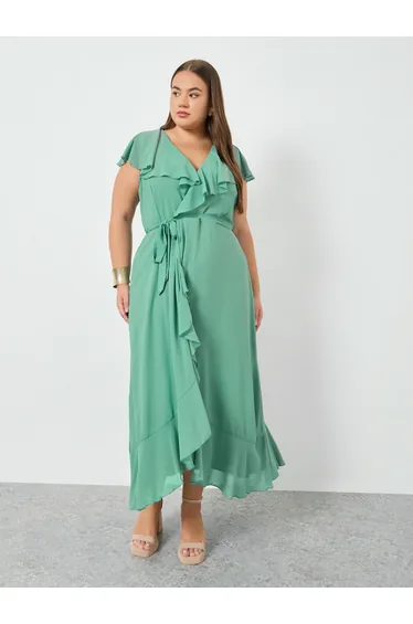 Plus Size Green Ruffled Detail Maxi Dress