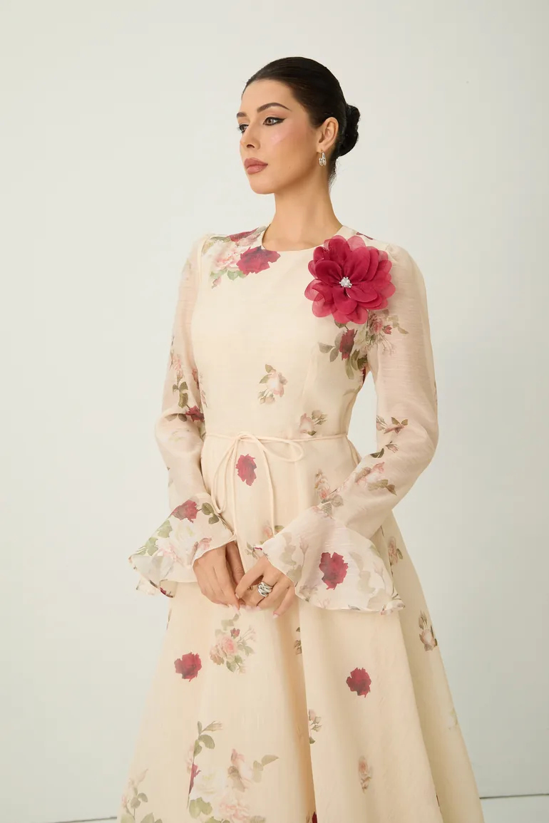 Romantic Marvel Apricot Floral Applique Ruffle Cuff Maxi Dress - 9