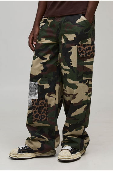 Balloon Fit Camo Patch Cargo Trousers - camo