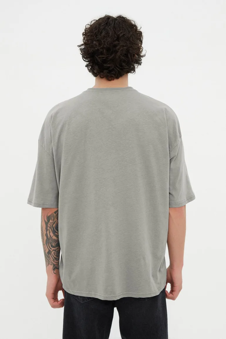 T-Shirt - Gray - Oversize - 1