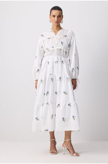 EMBROIDERED DRESS WITH PLEATED FRONT