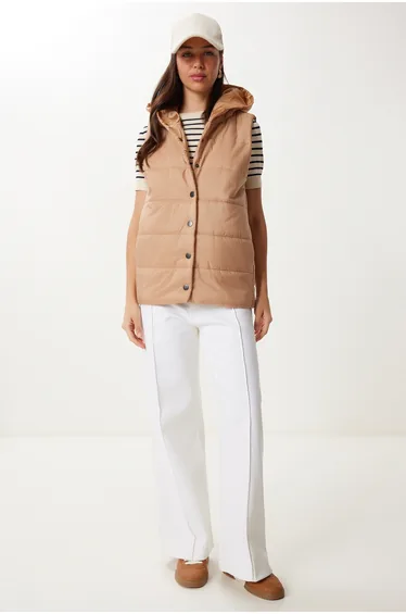 Women's Camel Hooded Puffer Vest