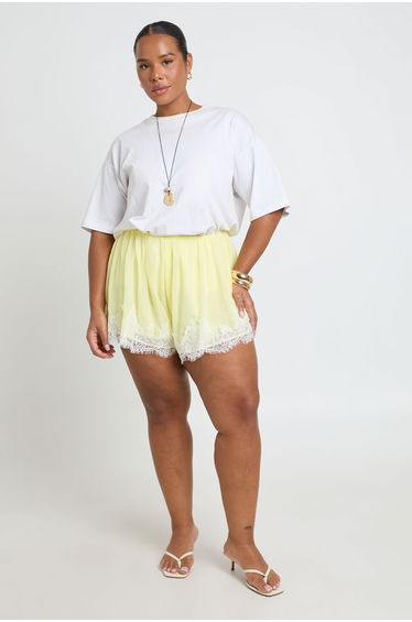 Plus Lace Trim Detail Flippy Short - lemon