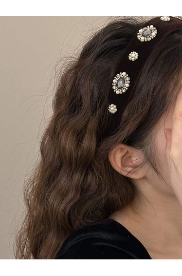 Faux Pearl Embellished Headband