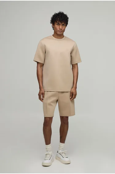 Floral Printed Regular Fit Bonded Scuba T-Shirt & Slim Pintuck Short Set - taupe