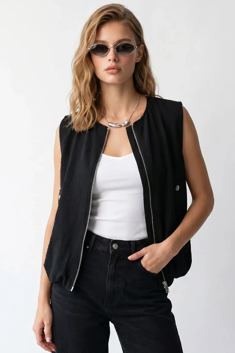 MIXRAY Women's Woven Poplin Waistcoat With Zip Front - 2