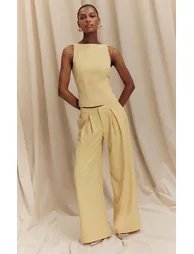Lemon Racer Neck Detail Top
