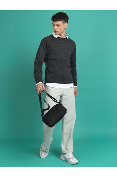 Solid Round Neck Knit Sweater