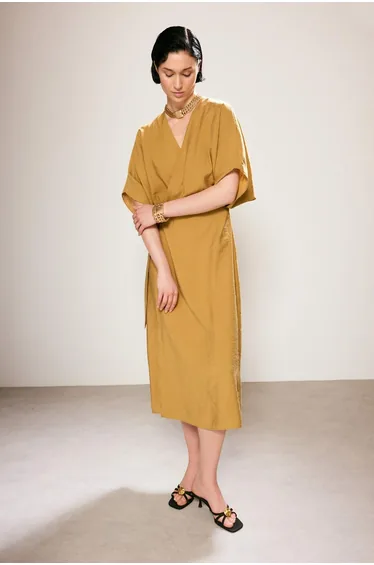Trendyol Studio Mustard Double Breasted Midi Woven Dress