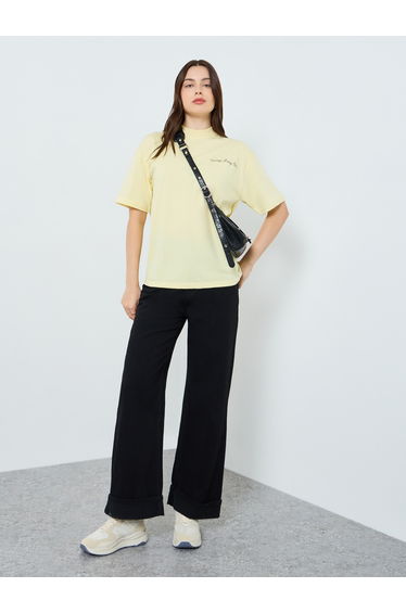 Women Yellow Slogan Print Oversized T-Shirt