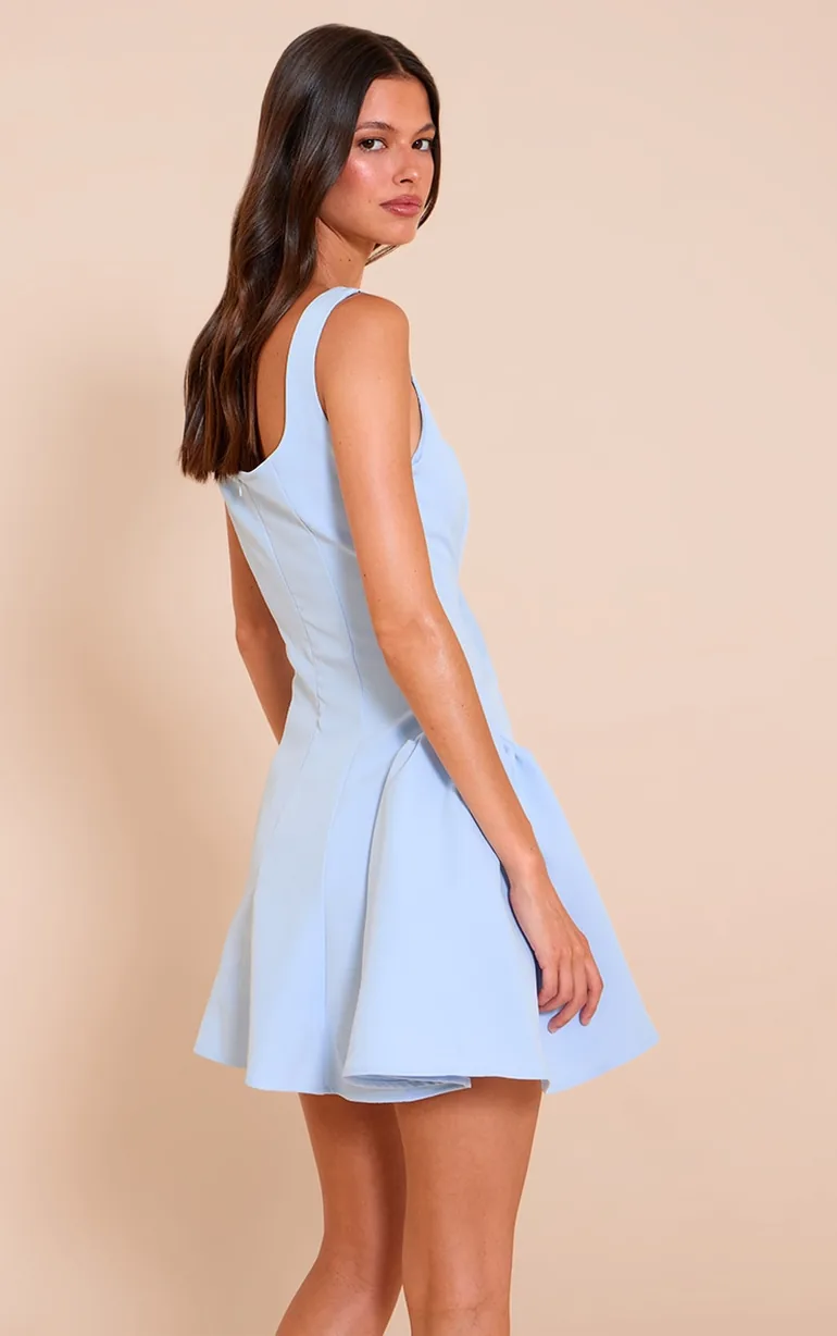 Pale Blue Woven Square Neck Shift Dress Prettylittlething Blue : Day Dresses : VogaCloset Oman Pale Blue Woven Square Neck Shift Dress Prettylittlething Blue : Day Dresses : VogaCloset Oman