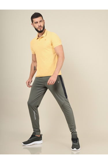 Men Contrast Side Panel Slim Fit Track Pants