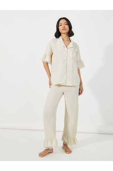Textured Ruffled Hem Lace Detail Shirt and Pyjama Set