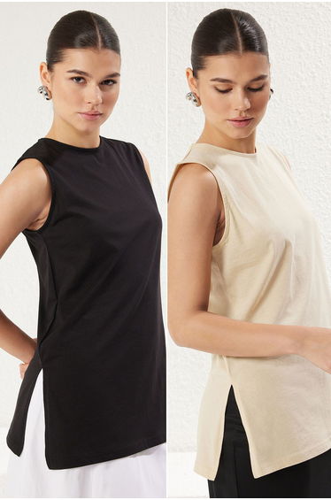 Black-Skin Slit Detail Sleeveless Knitted Undershirt Top