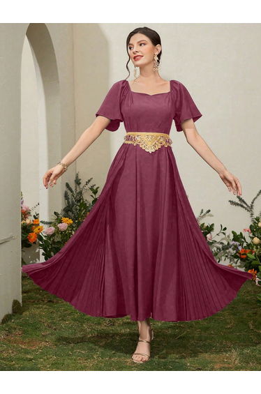 Burgundy Sweetheart Neck Maxi Dress