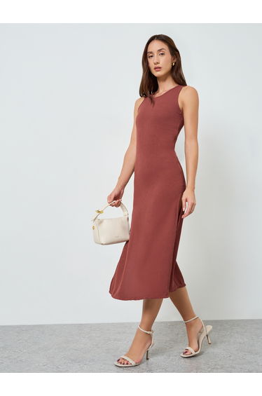 Women Brown Sleeveless A-Line Midi Dress