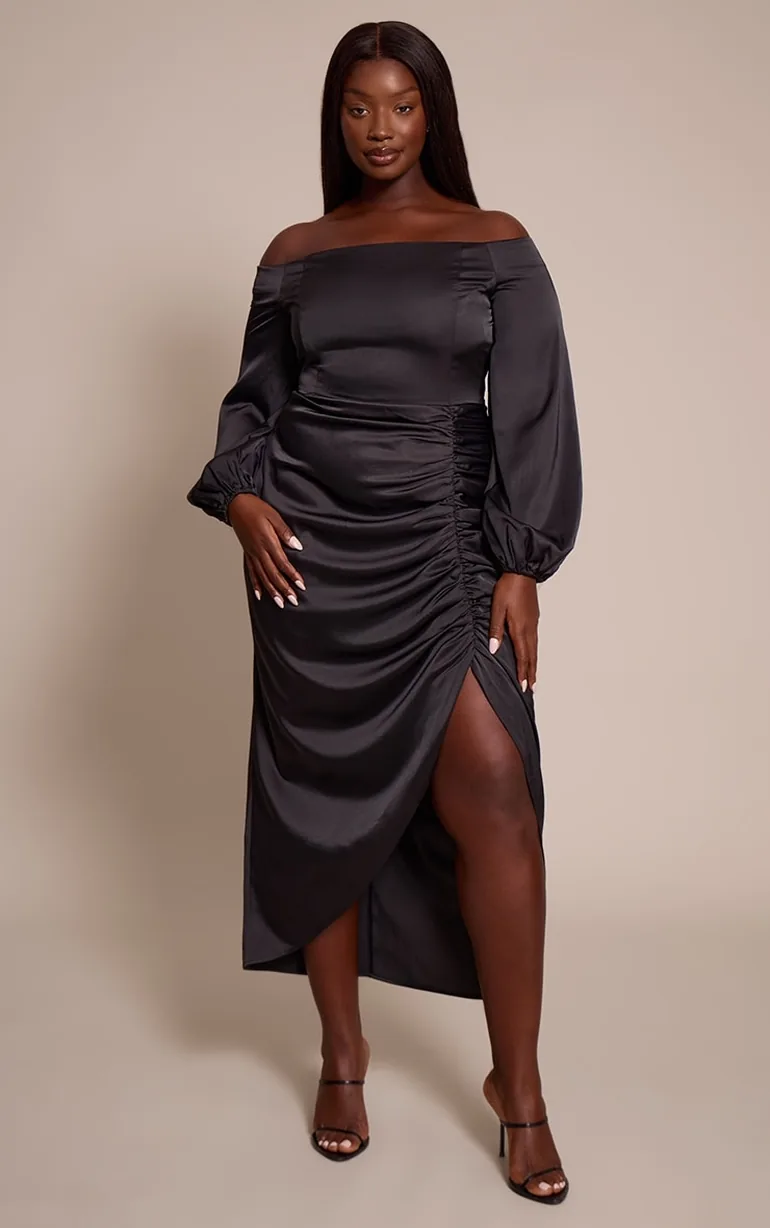 black ruched dress plus size boohoo Women's Plus Crinkle Textured Ruched Long Sleeve Mini Dress in Black | Size: 16