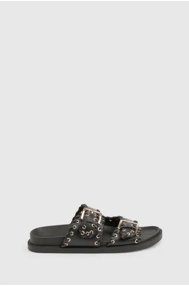 شبشب بوهو باللون الأسود