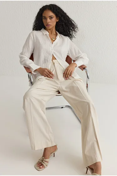 White Striped Textured Fabric Regular Regular Pattern Woven Shirt