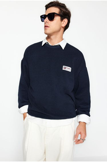 Navy Blue Oversize/Wide Cut Soft Texture College Themed Sweatshirt