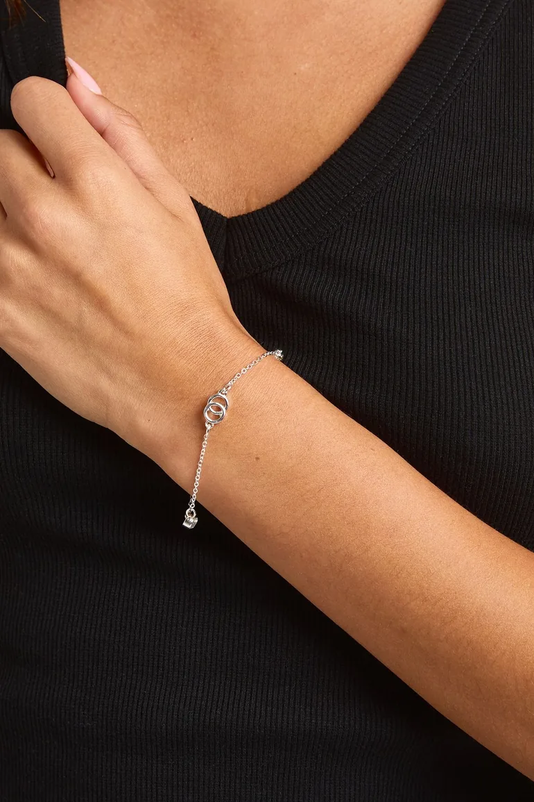 Scattered Interlinked Circle Bracelet - silver