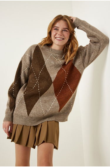 Beige Premium Diamond Pattern Oversize Knitwear Sweater