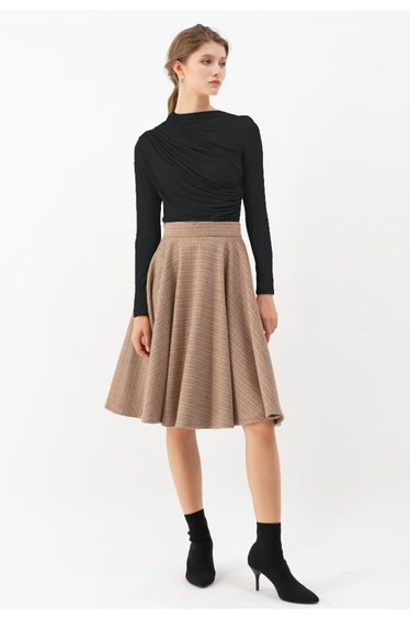 Ruched Long Sleeves Top in Black