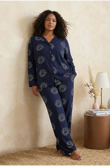 Sun Patterned Viscose Woven Plus Size Pajama Set