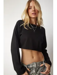 Women's Black Ripped Detailed Knitwear Crop Sweater