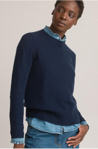 Cashmere Fine Knit Jumper/Sweater with Crew Neck
