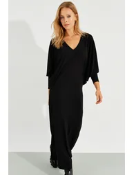 Women's Black Bat Sleeve Midaxi Dress - 2