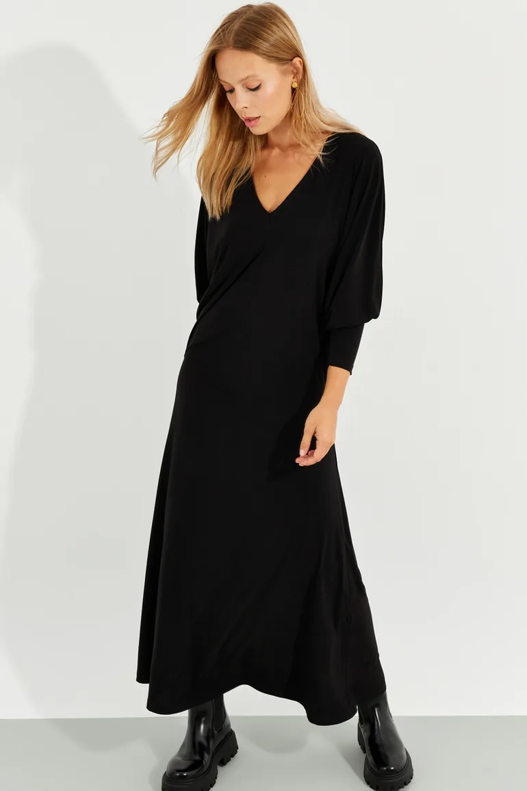Women's Black Bat Sleeve Midaxi Dress - 7