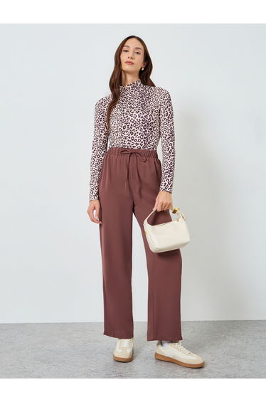 Women Drawstring Waist Straight Leg Pants