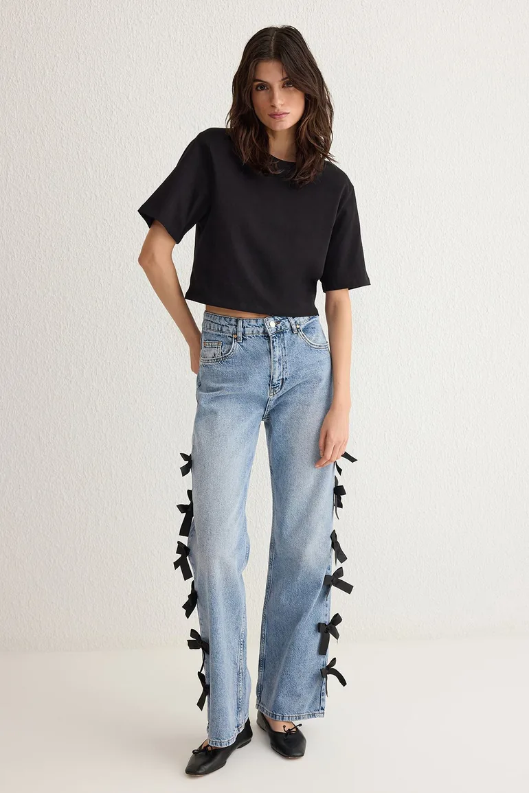 Blue Ribbon/Bow Detailed Normal Waist Wide Leg Jeans