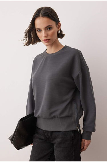 Anthracite ribbed regular/normal fit knitted sweatshirt