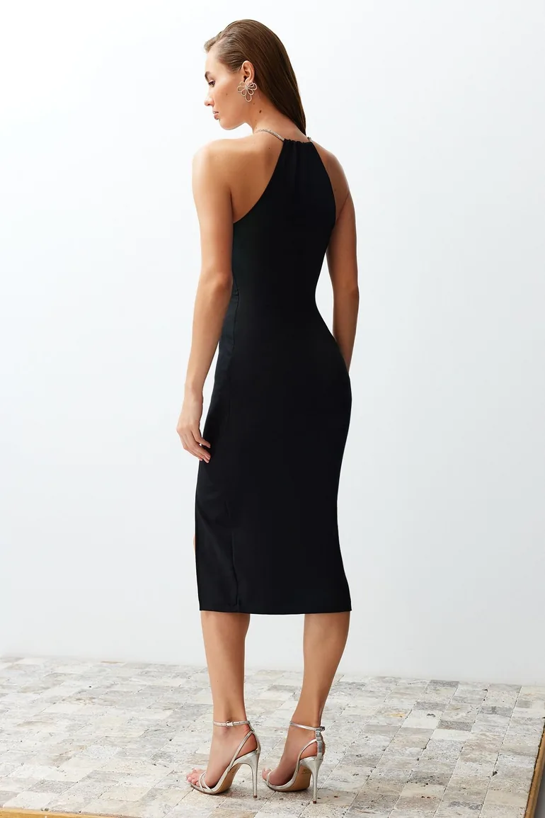 Black Fitted Evening Dress with Woven Accessories - 4