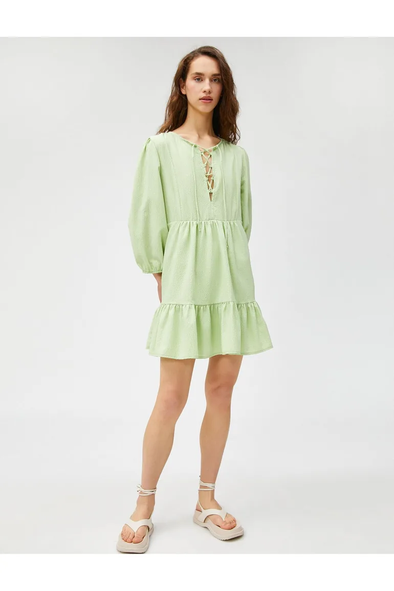 Green A-Line Mini Smock Dress with Long Sleeves
