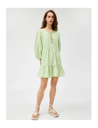 Green A-Line Mini Smock Dress with Long Sleeves