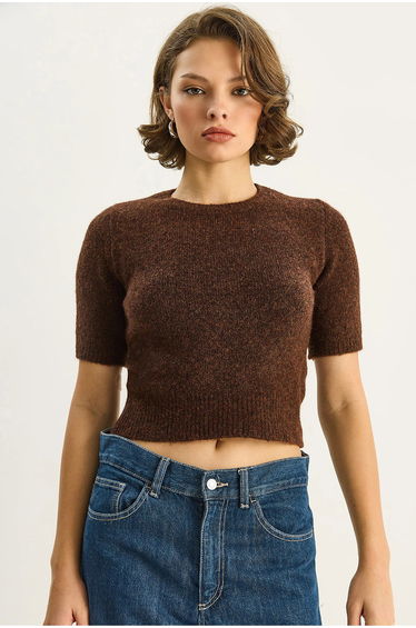 LUCCI Crew Neck Short Sleeve Knit Sweater