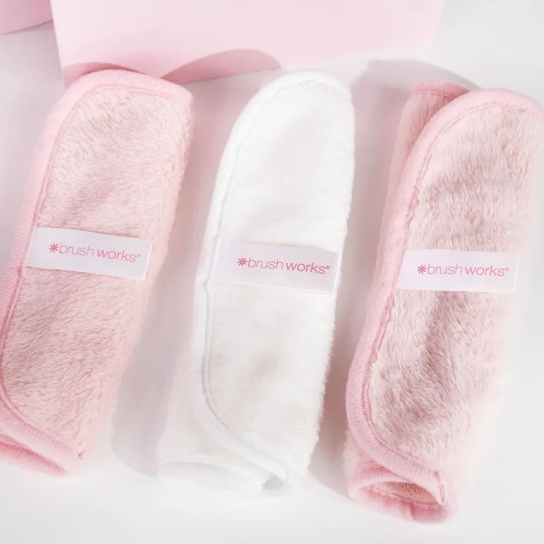Brushworks Makeup Remover Cloths - 3 Pack - 2
