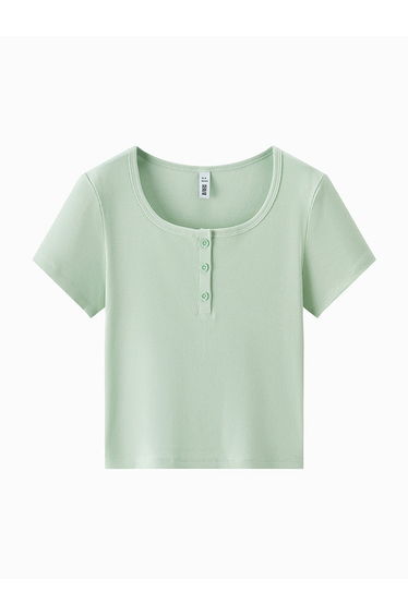 Women's Solid Colored T-Shirt