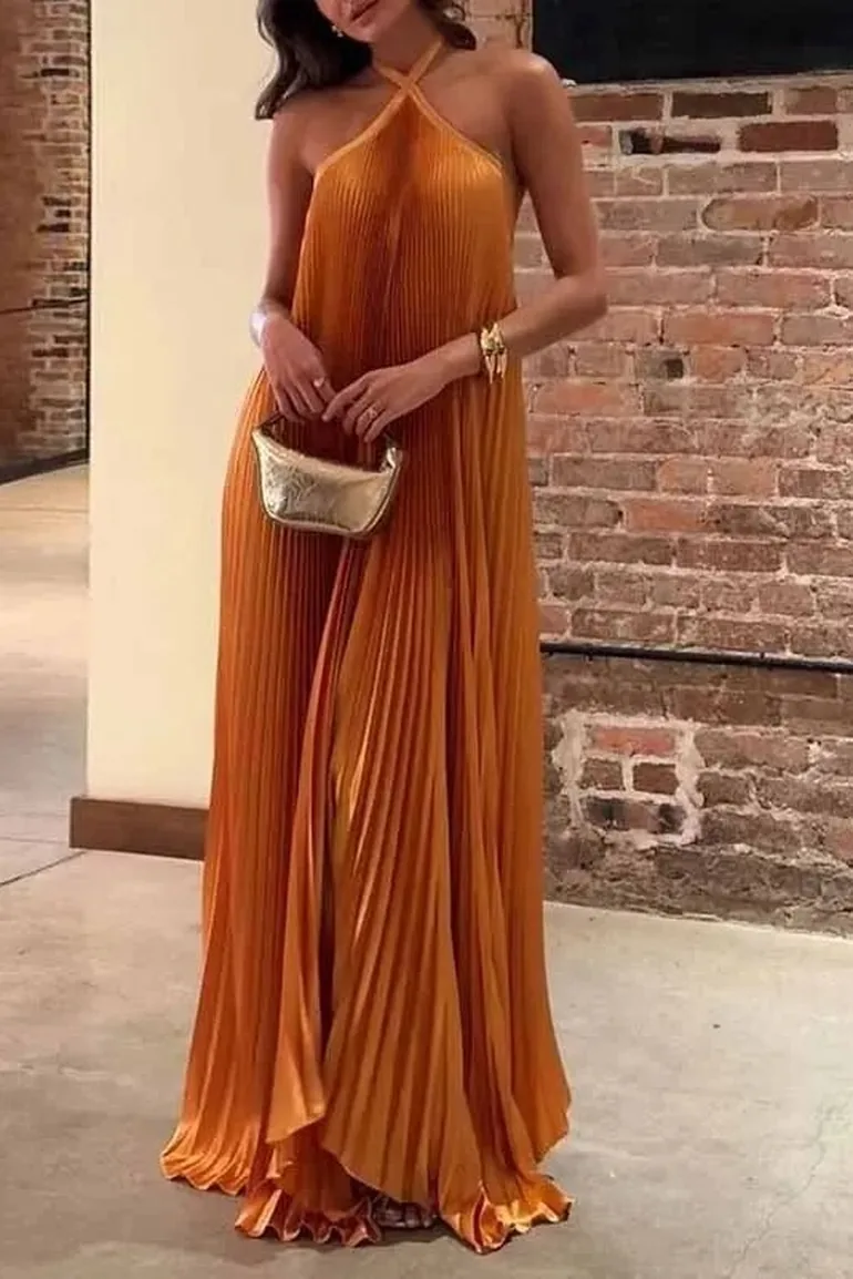 Novia Halter Neck Pleated Maxi Dress - 15