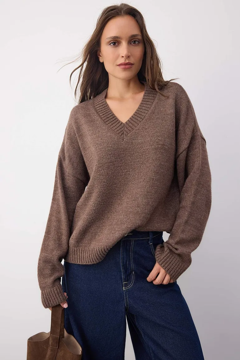 Wardrobe Essentials Mink Basic Loose Fit Soft Texture Knit Sweater - 1